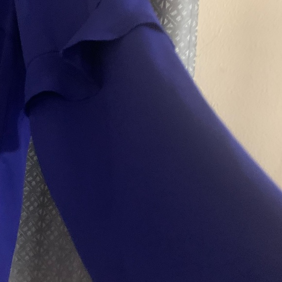 Nice blouse could be for career use. Very fresh great condition - Picture 5 of 6